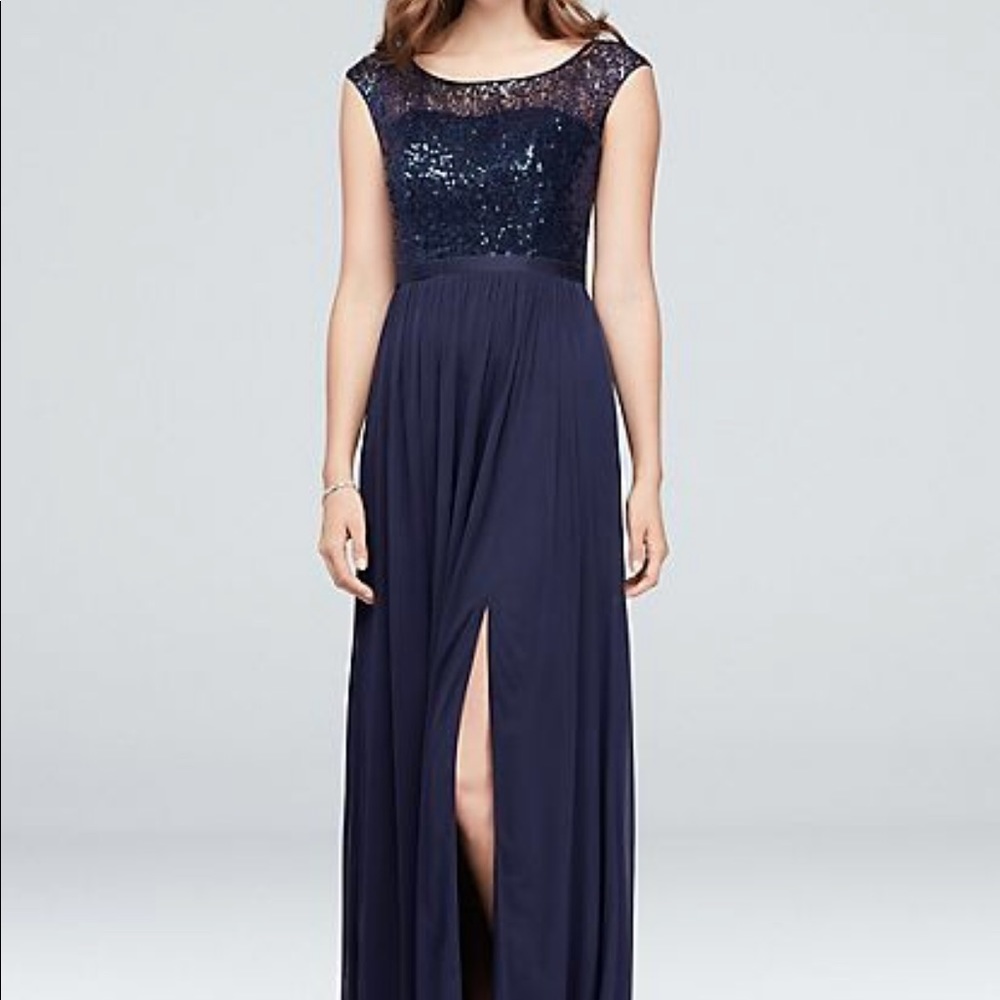 DAVID’S BRIDAL NAVY RUCHED SEQUIN LACE SIZE 6
